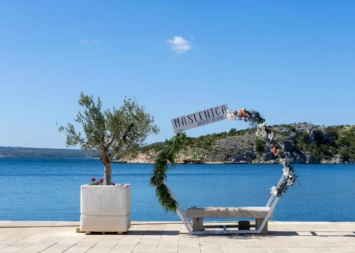 Adriatique * Maslenica