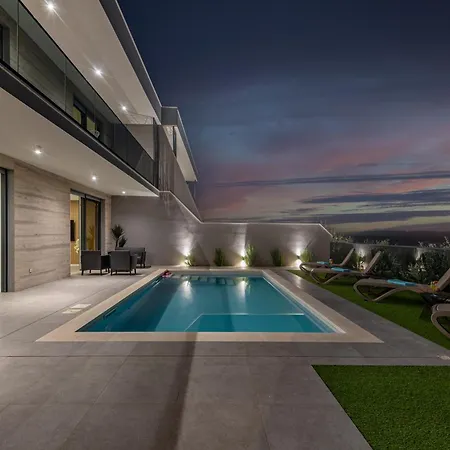 Adriatique Villa *